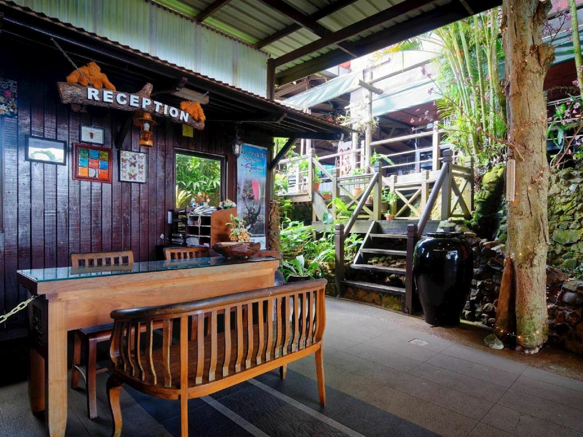 Kasih Sayang Hill Resort Кота-Кинабалу Экстерьер фото